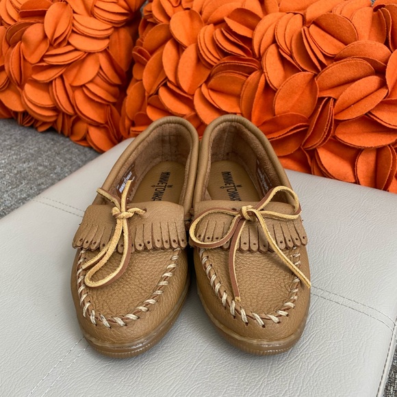 ❣️🆕Minnetonka Leather Moccasins❣️ - Picture 2 of 9